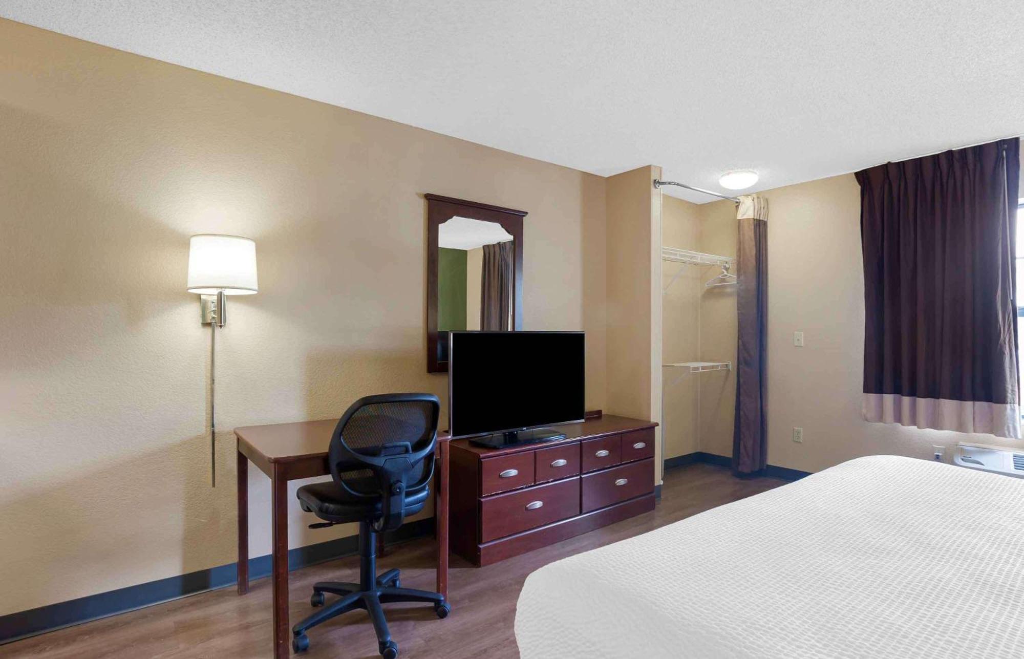 Extended Stay America Suites - North Chesterfield - Arboretum Річмонд Екстер'єр фото