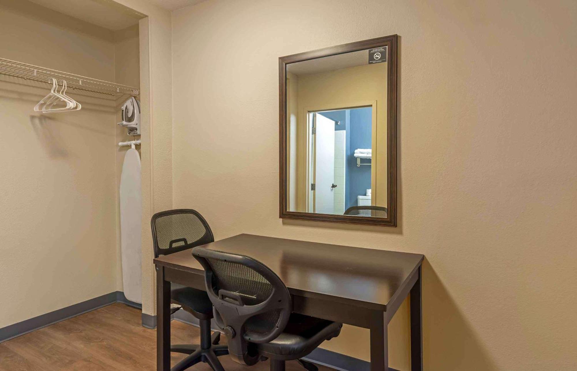 Extended Stay America Suites - North Chesterfield - Arboretum Річмонд Екстер'єр фото