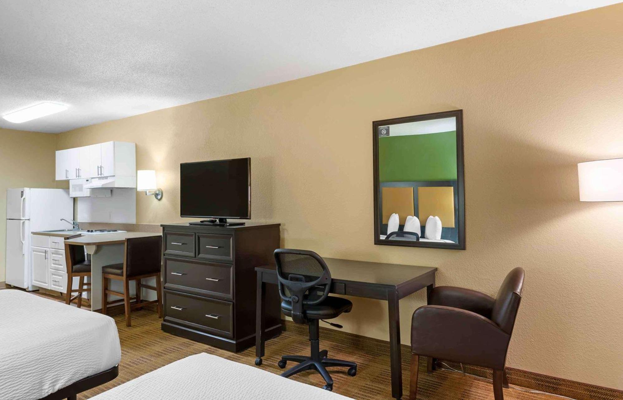 Extended Stay America Suites - North Chesterfield - Arboretum Річмонд Екстер'єр фото
