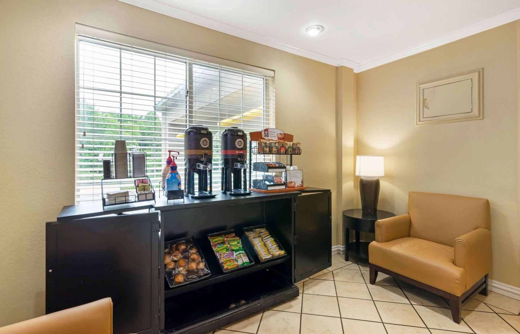 Extended Stay America Suites - North Chesterfield - Arboretum Річмонд Екстер'єр фото